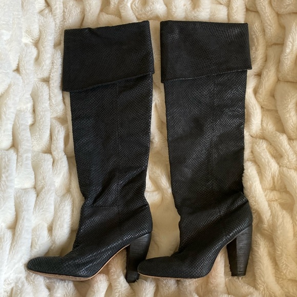 Anthropologie Cynthia Vincent over the knee snake print boots - Picture 1 of 10